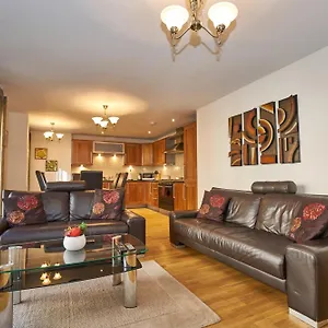 Pearl - Fountainbridge Apartment